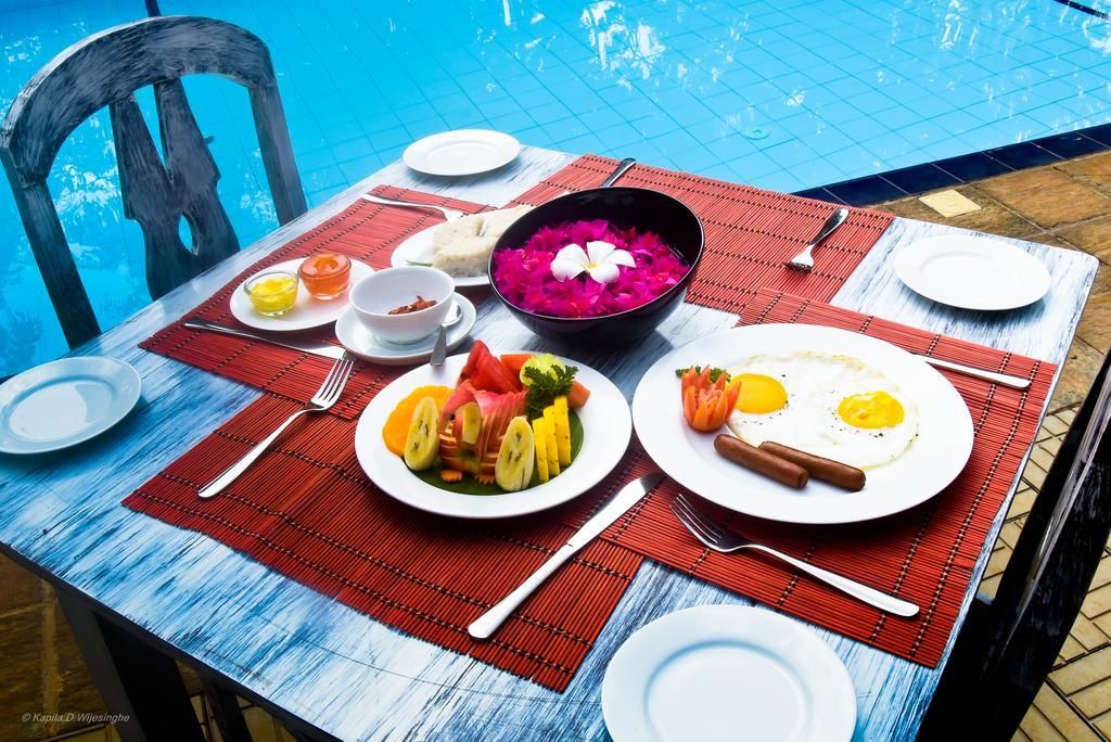 Amaranta Classic Retreat Bambaragaleyaya エクステリア 写真